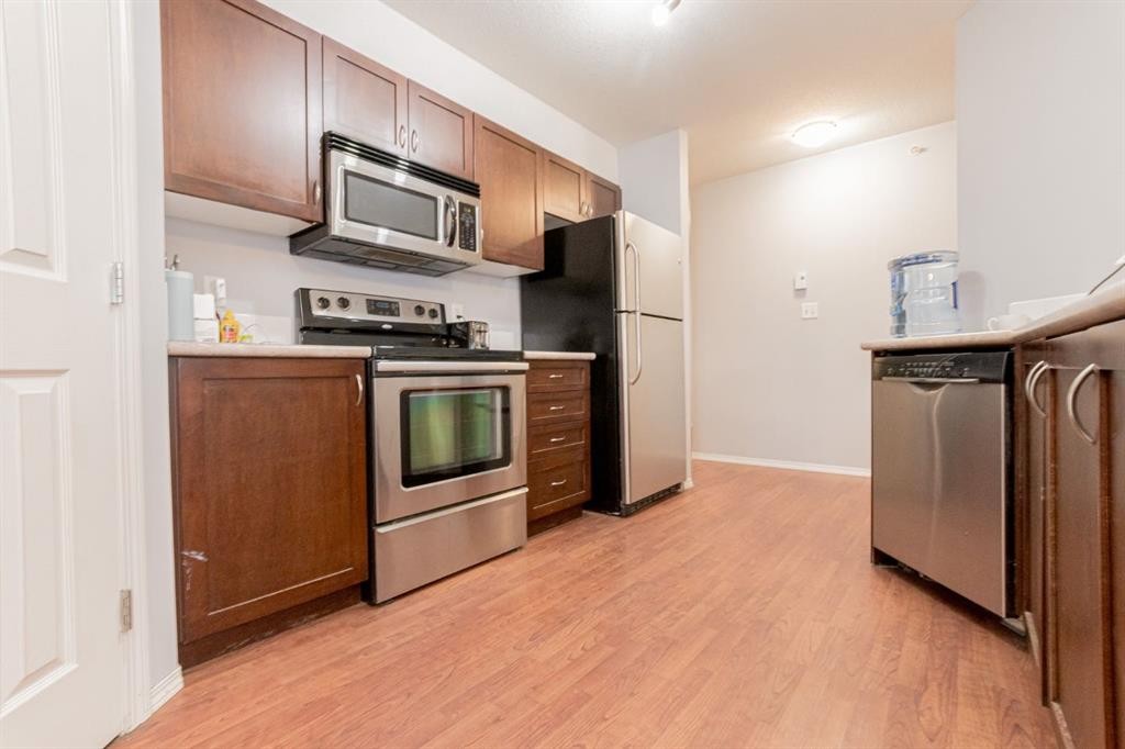 #414-11240 104 Avenue, Grande Prairie, AB - Indoor Photo Showing Kitchen