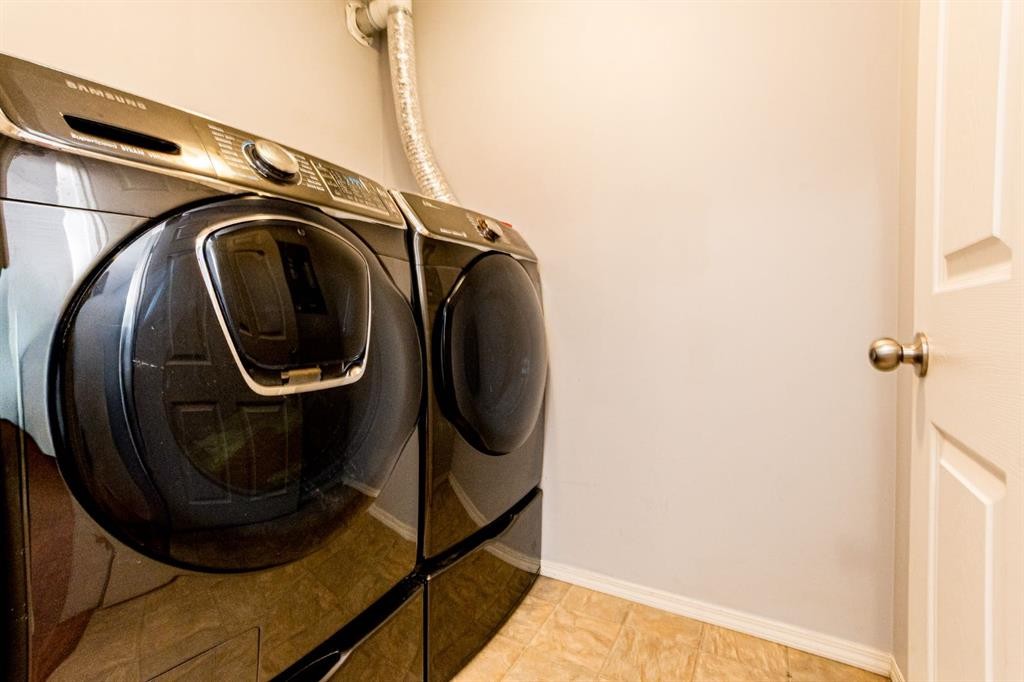#414-11240 104 Avenue, Grande Prairie, AB - Indoor Photo Showing Laundry Room