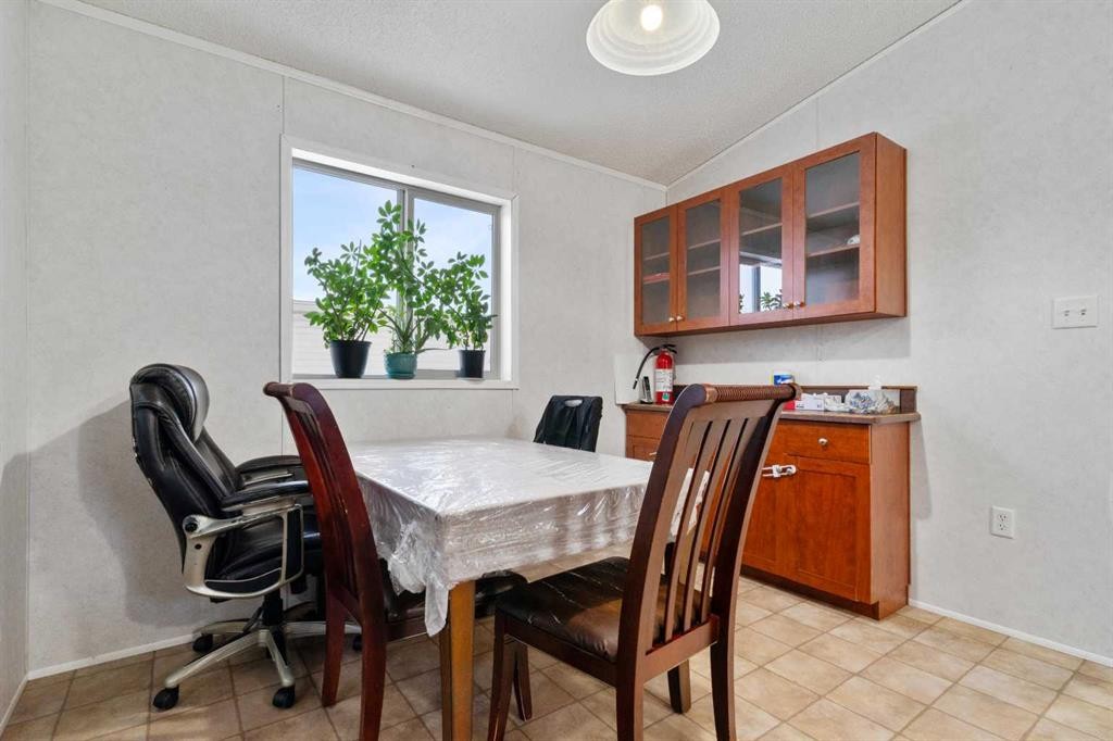 8621 89 Street, Grande Prairie, AB