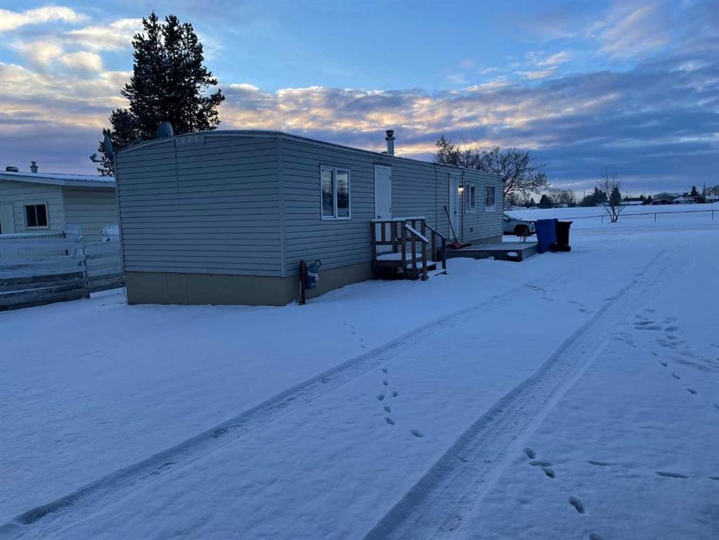 10305 103 Street, Fairview, AB - Outdoor