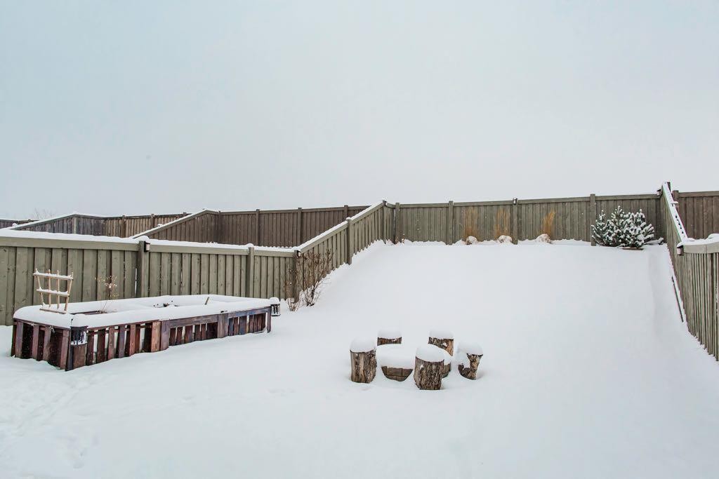 8070 91 Street, Grande Prairie, AB - Outdoor