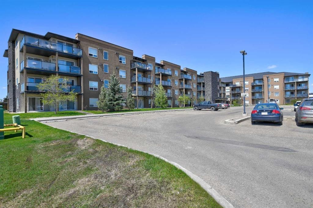 206-9120 96 Avenue, Grande Prairie, AB - Outdoor With Balcony With Facade