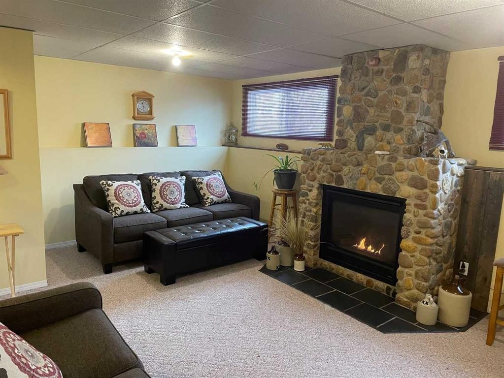 11500 105 Avenue, Fairview, AB - Indoor With Fireplace