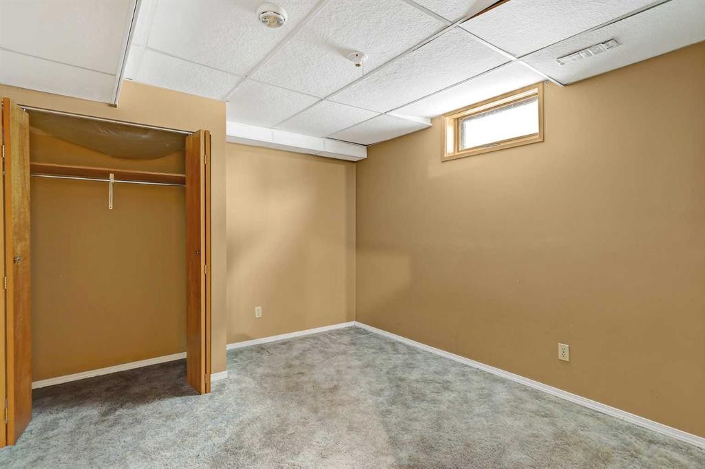 8102 103 Street, Grande Prairie, AB - Indoor Photo Showing Other Room