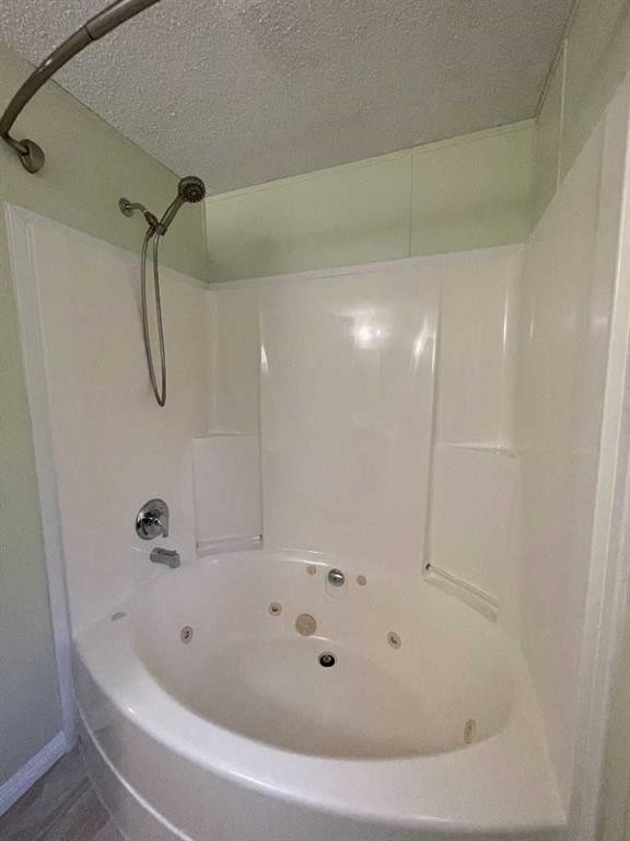 7 Deer Ridge Drive, High Level, AB - Indoor Photo Showing Bathroom