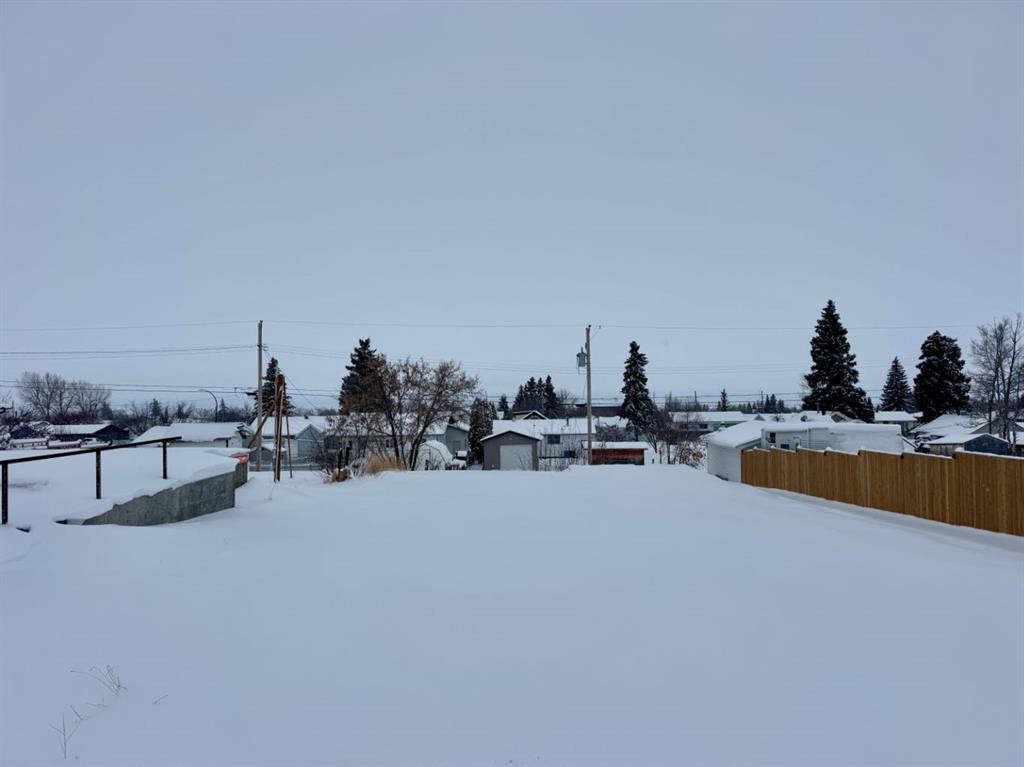 11209 108 Avenue, Fairview, AB
