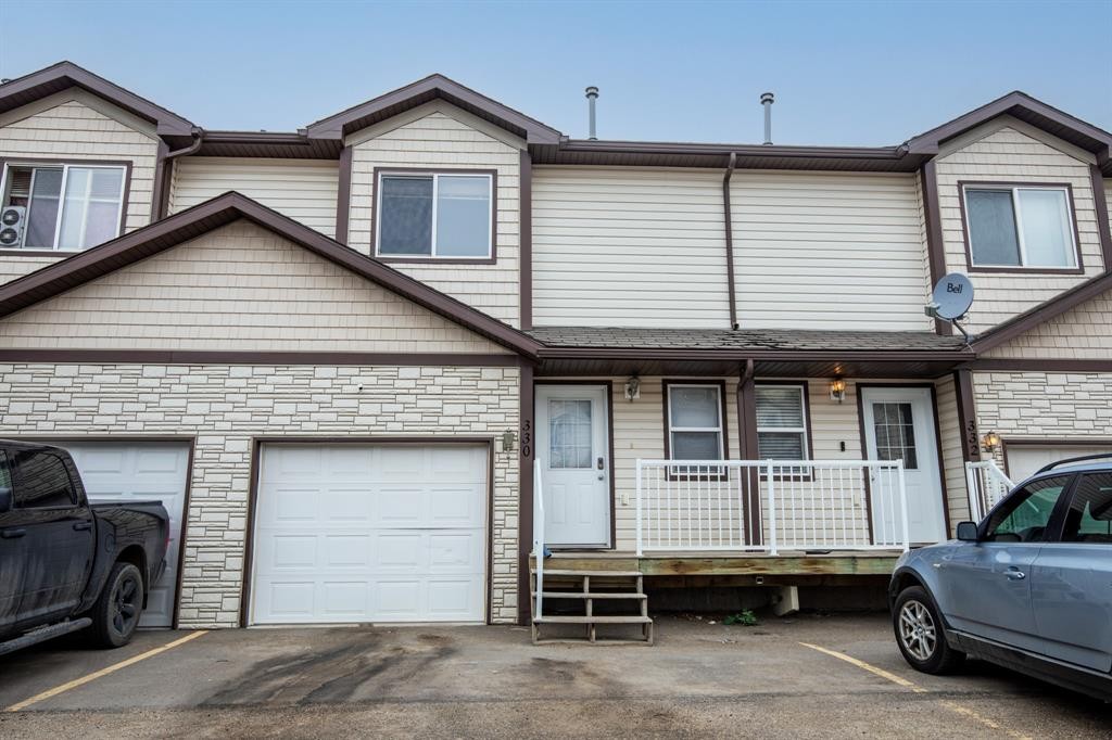 330-10150 121 Avenue, Grande Prairie, AB - Outdoor