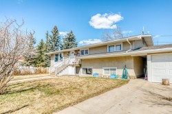 9645 Hillcrest Drive Grande Prairie, AB T8V 1A9