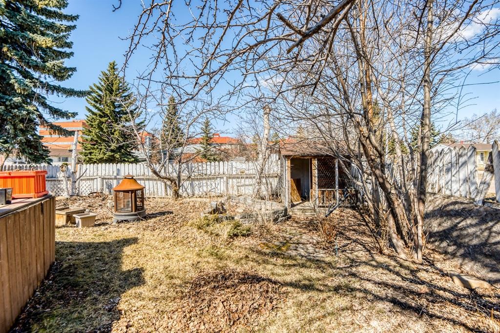 9645 Hillcrest Drive, Grande Prairie, AB - Outdoor