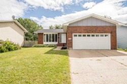 9823 80 Avenue Grande Prairie, AB T8V 3S5