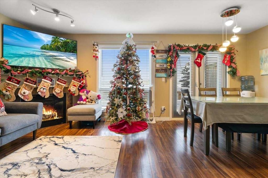 11226 71 Avenue, Grande Prairie, AB - Indoor With Fireplace