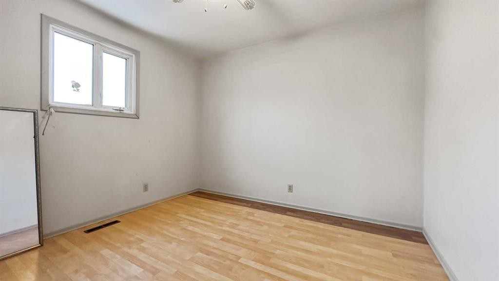 9624 107 Avenue, Grande Prairie, AB - Indoor Photo Showing Other Room