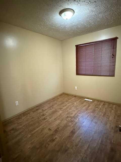 10323 98 Avenue, High Level, AB - Indoor Photo Showing Other Room