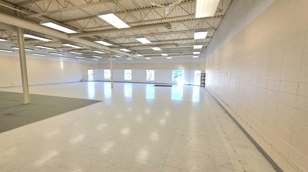 9616 100 Street, Peace River, AB