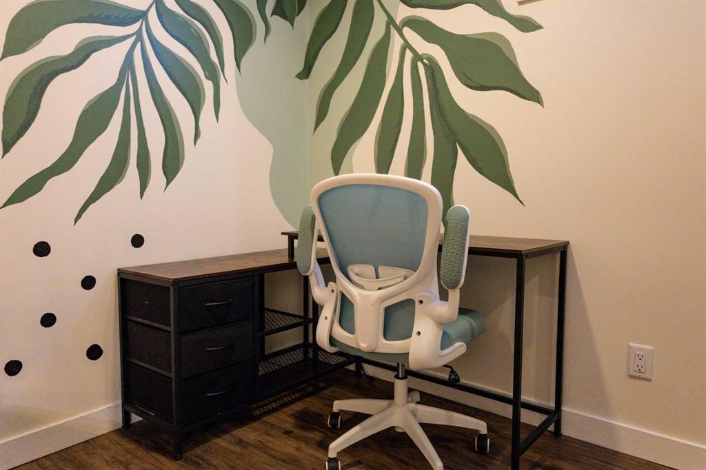 Lower-9710 99 Avenue, Grande Prairie, AB