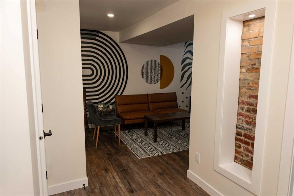 Lower-9710 99 Avenue, Grande Prairie, AB