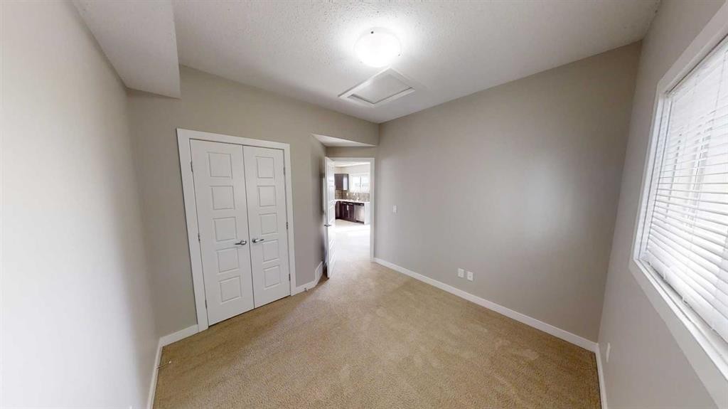 B-8713 88 Street, Grande Prairie, AB