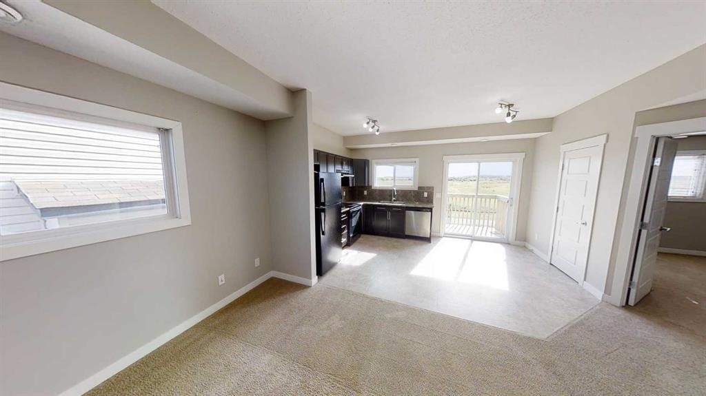 B-8713 88 Street, Grande Prairie, AB