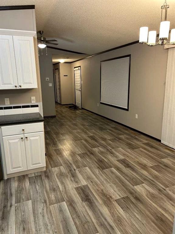 19 4 Street West, Faust, AB - Indoor