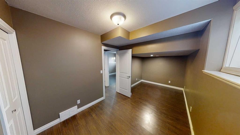 A-10272 85 Street, Grande Prairie, AB