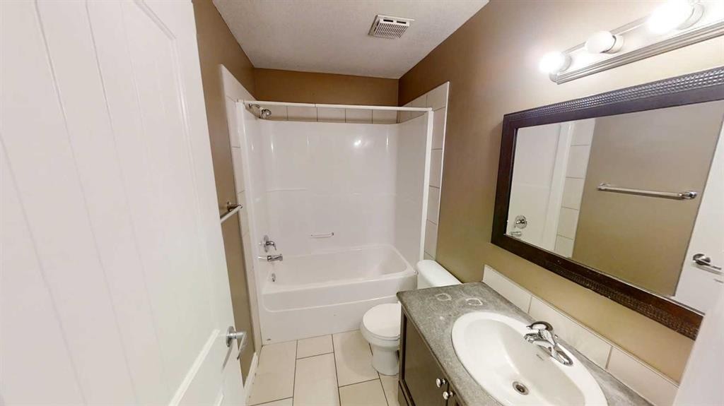 A-10272 85 Street, Grande Prairie, AB