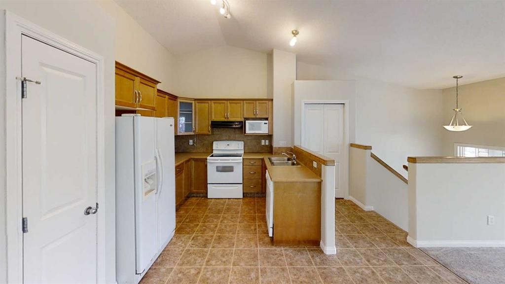 9061 131 Avenue, Grande Prairie, AB