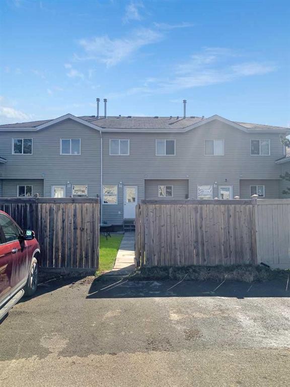 9612 90A Street, Grande Prairie, AB