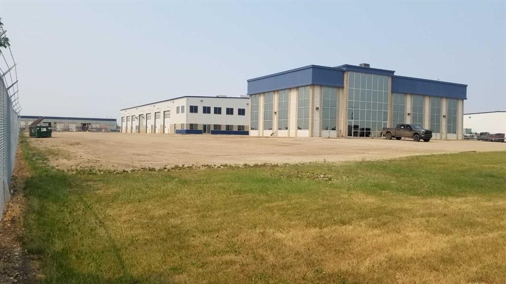 8701 102 Street, Clairmont, AB