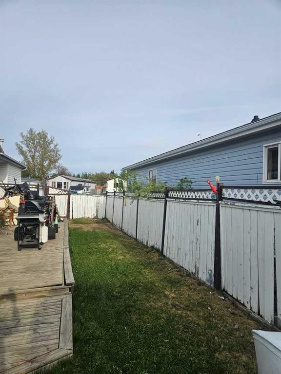 12134 97B Street, Grande Prairie, AB - Outdoor