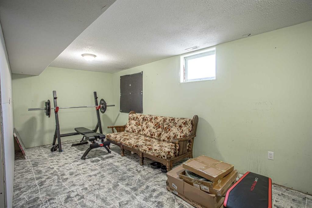 109531 Range Road 175, High Level, AB