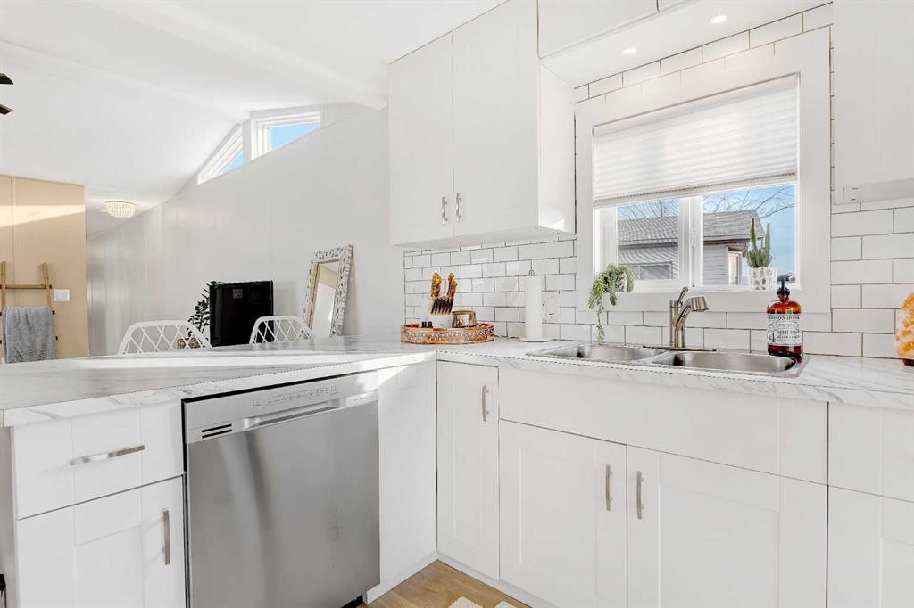 101-10615 88 Street, Grande Prairie, AB