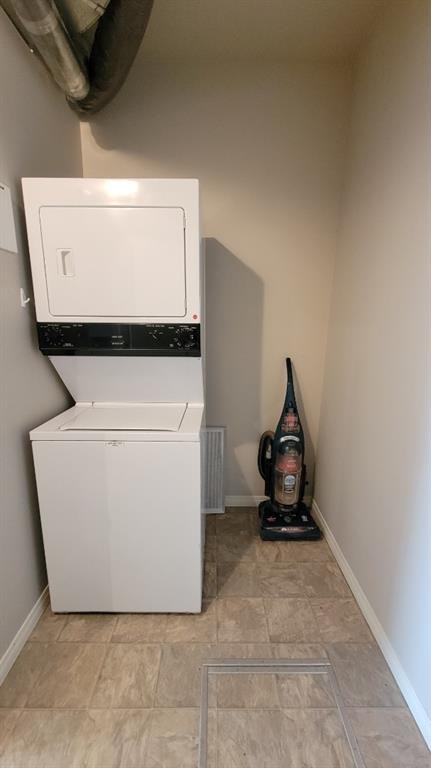 101C-8640 103 Avenue, Grande Prairie, AB - Indoor Photo Showing Laundry Room