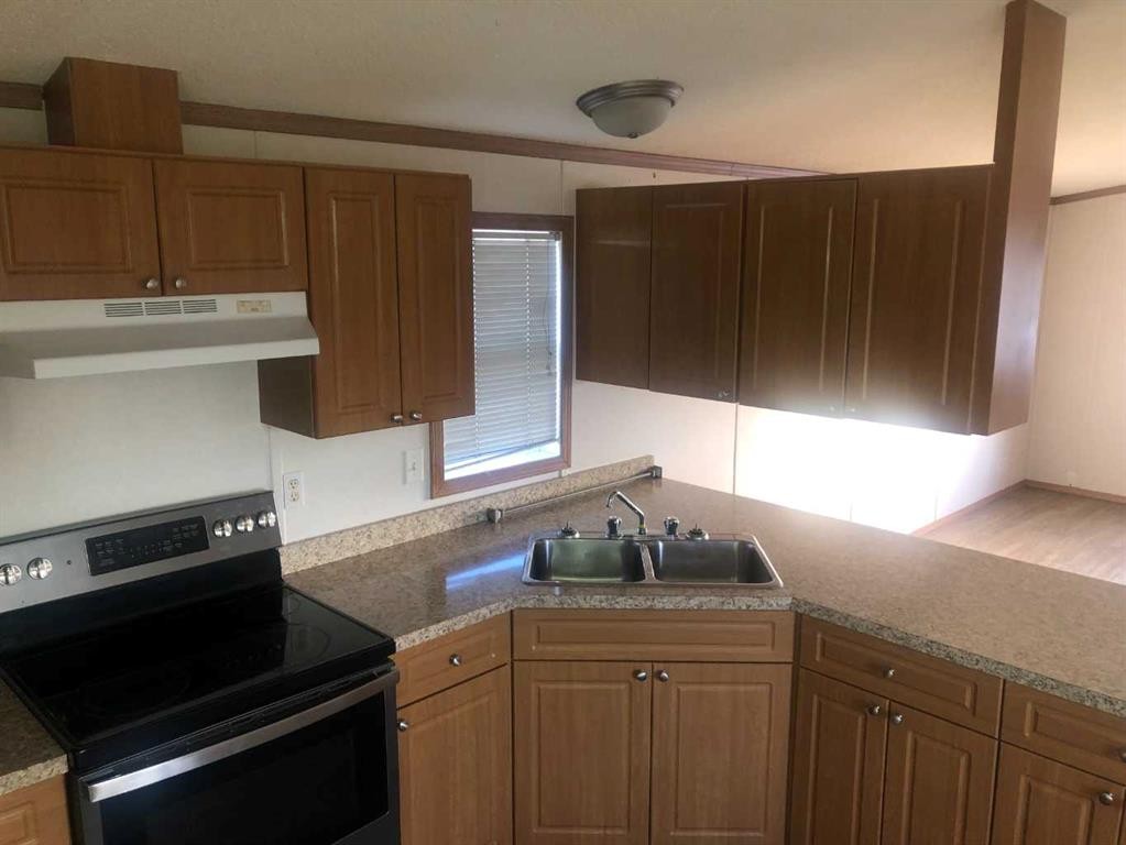 4404 52 Avenue, Fort Vermilion, AB