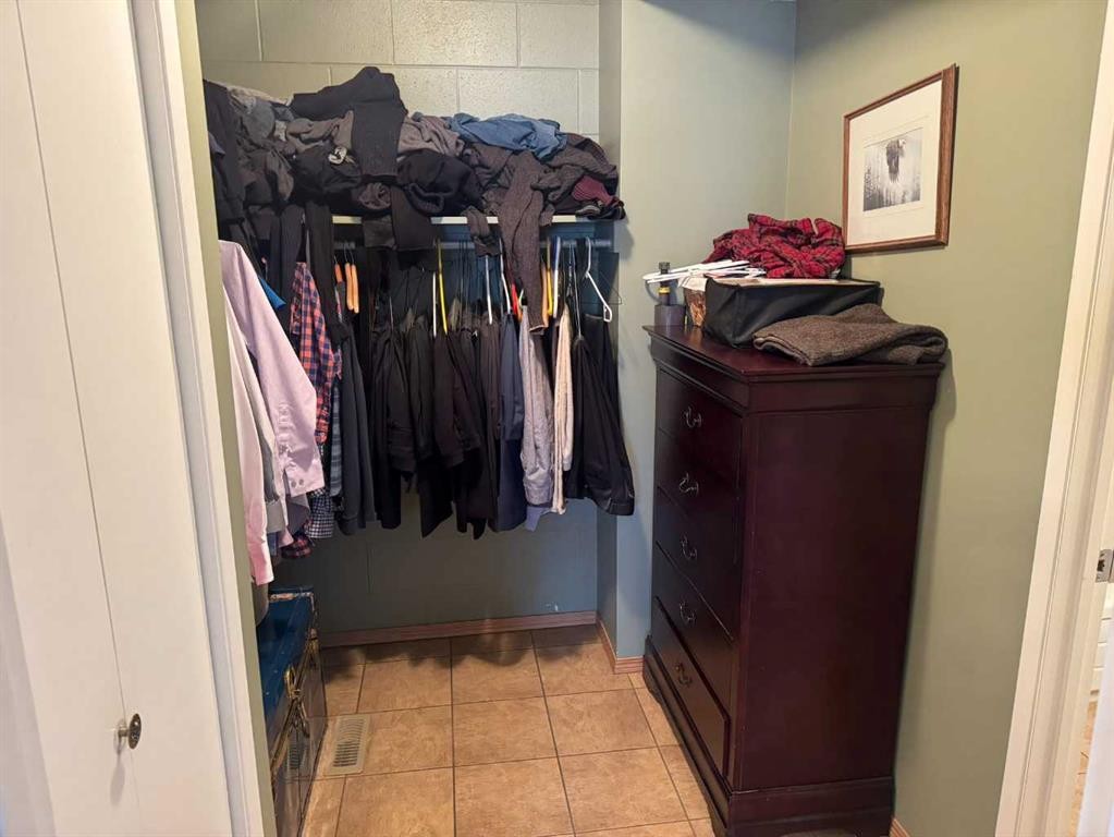 8808 96 Street, Peace River, AB - Indoor