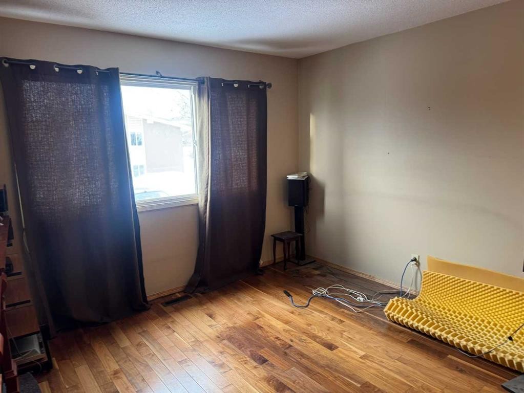 8808 96 Street, Peace River, AB - Indoor