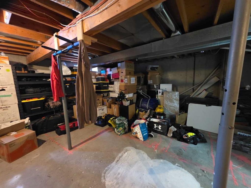 10853 99 Avenue, Grande Cache, AB - Indoor Photo Showing Basement