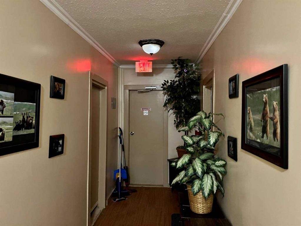 5013 50 Avenue, Valleyview, AB - Indoor Photo Showing Other Room