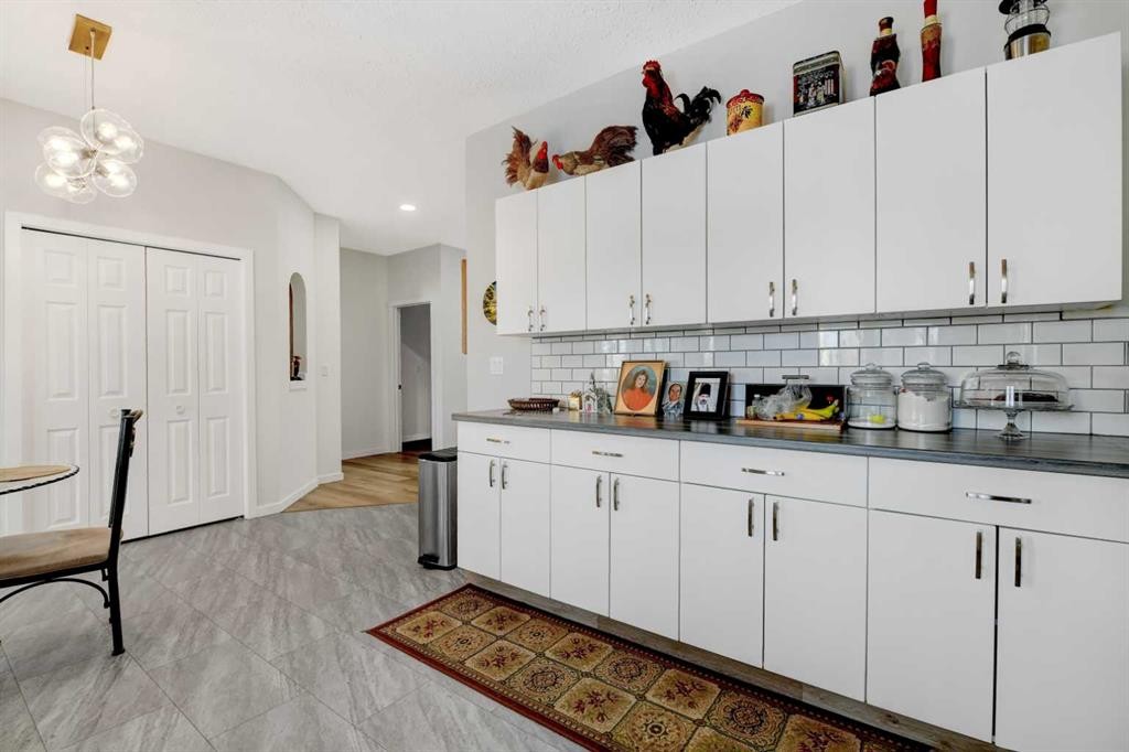 5206 48 Street, Valleyview, AB - Indoor Photo Showing Kitchen