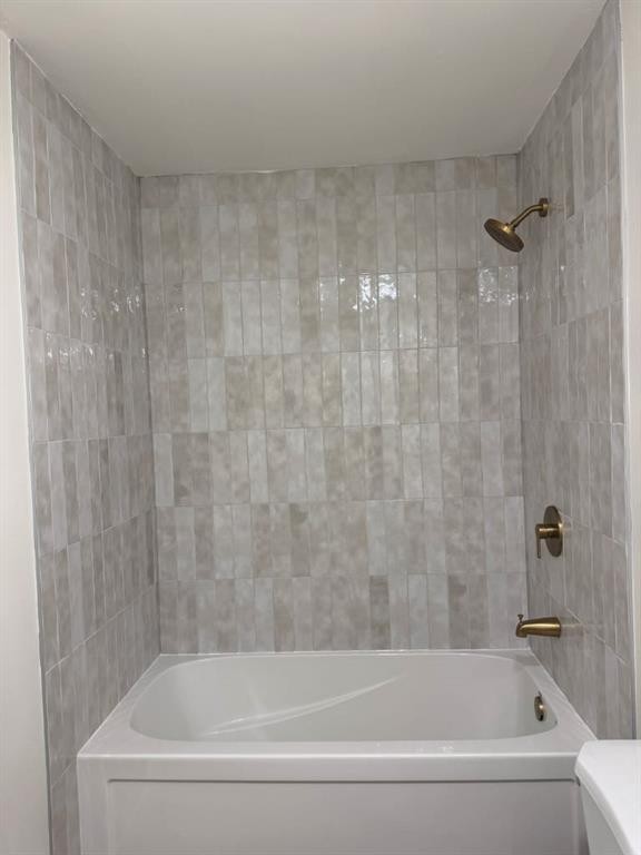 11400 105 Avenue, Fairview, AB - Indoor Photo Showing Bathroom