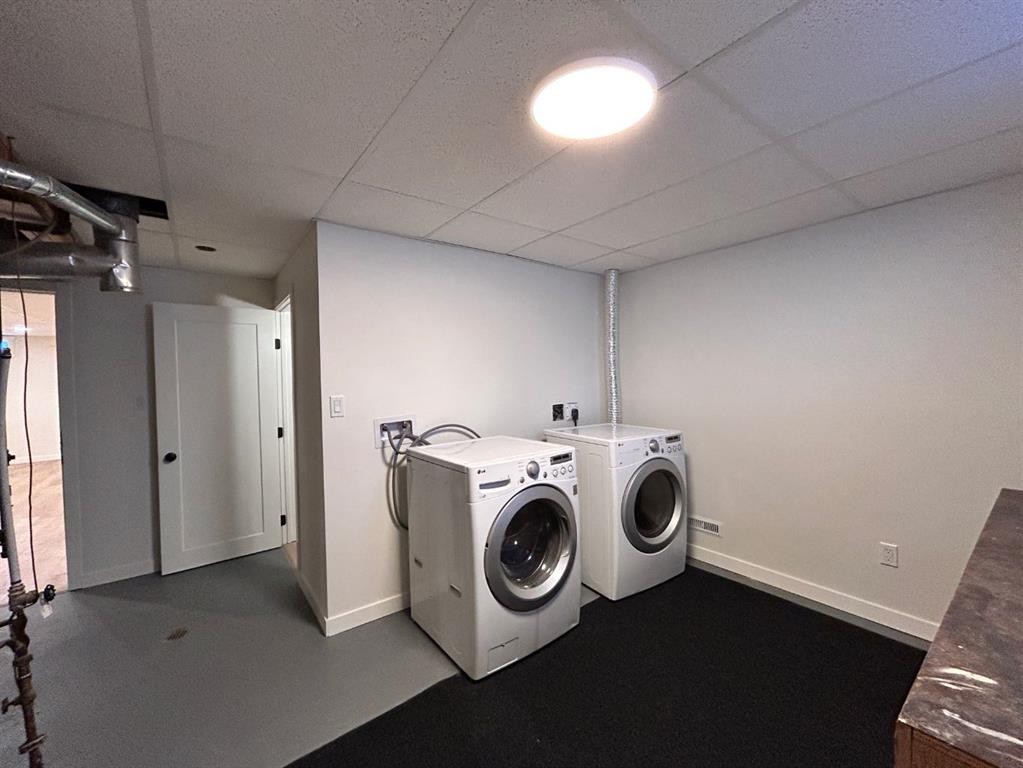 11400 105 Avenue, Fairview, AB - Indoor Photo Showing Laundry Room