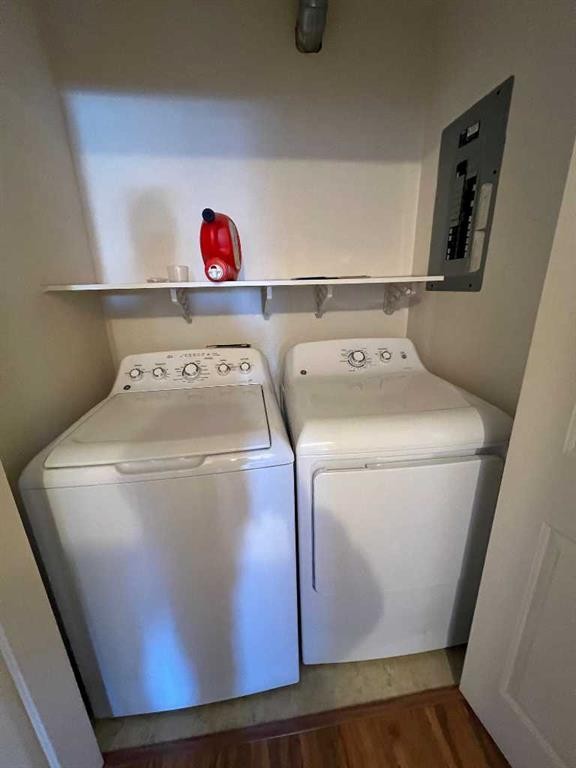 #3-1006 3Rd Avenue, Beaverlodge, AB - Indoor Photo Showing Laundry Room