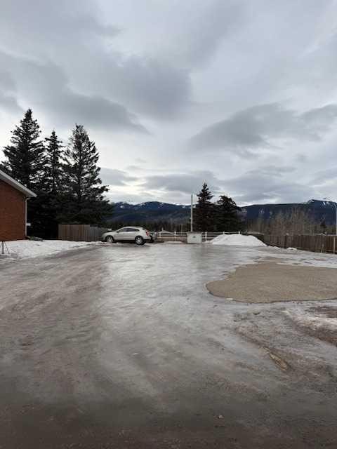 202-11114 Hoppe, Grande Cache, AB
