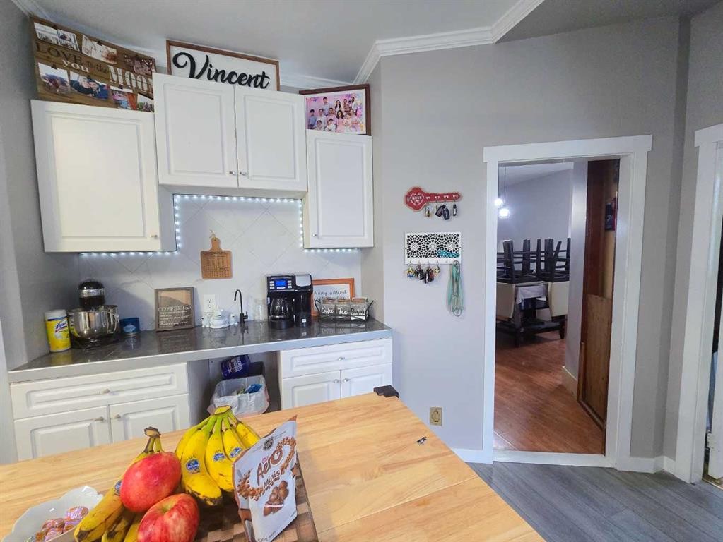 4704 47 Avenue, Spirit River, AB - Indoor Photo Showing Other Room