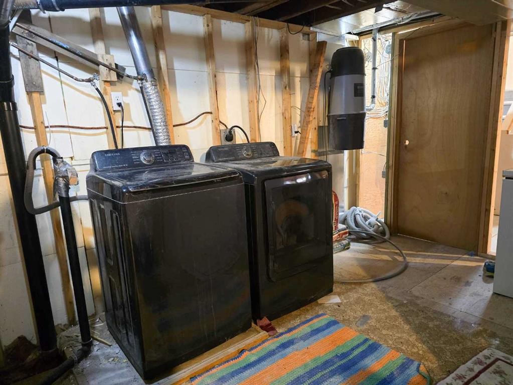 4704 47 Avenue, Spirit River, AB - Indoor