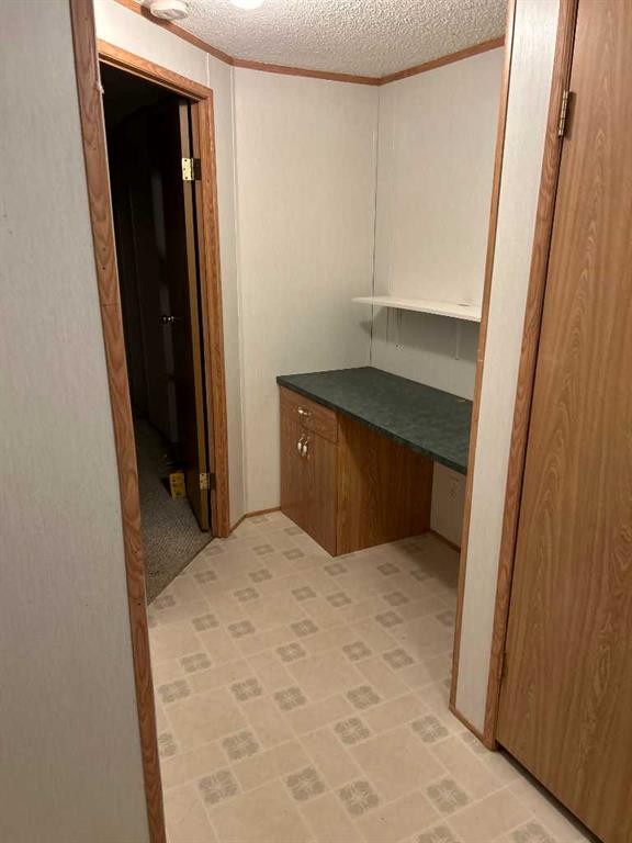 16 1 Street West, Faust, AB - Indoor Photo Showing Other Room