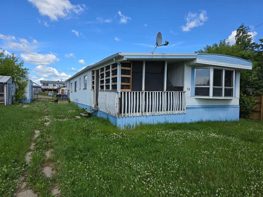 25 Huston Drive, Grimshaw, AB