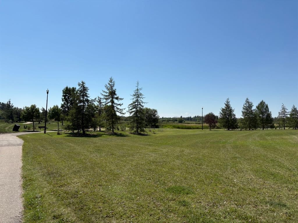 8833 60 Avenue, Grande Prairie, AB