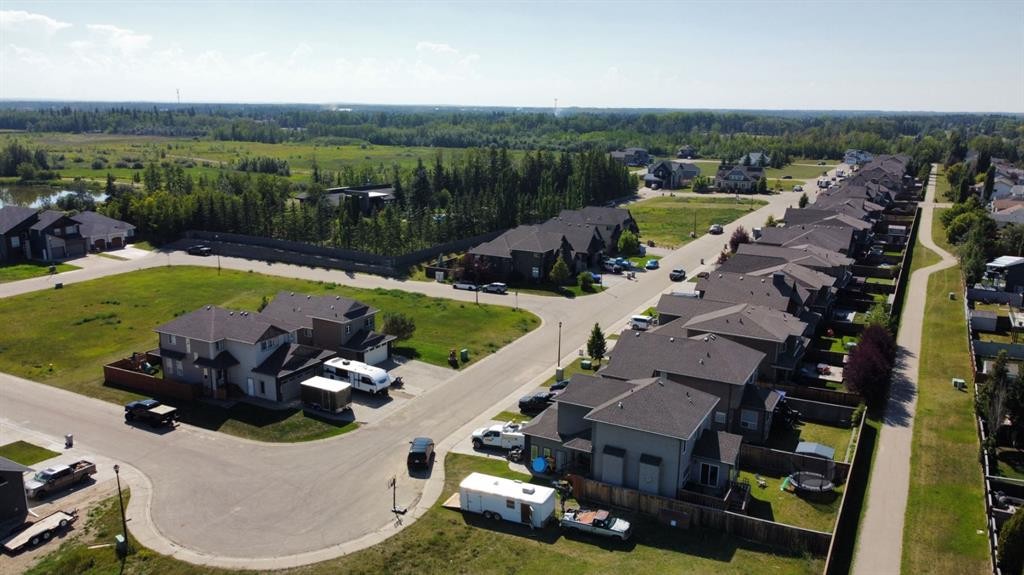 8833 60 Avenue, Grande Prairie, AB