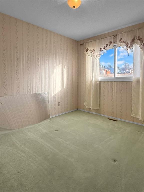 10357 99Th Avenue, Grande Cache, AB - Indoor Photo Showing Other Room