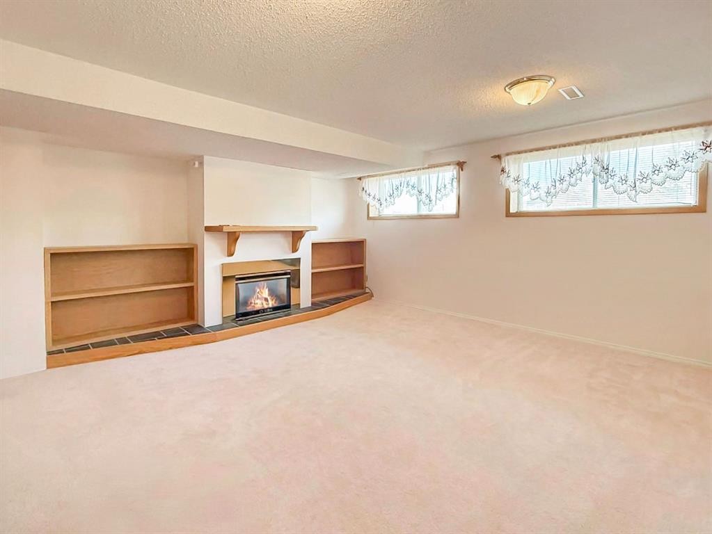 10357 99Th Avenue, Grande Cache, AB - Indoor With Fireplace